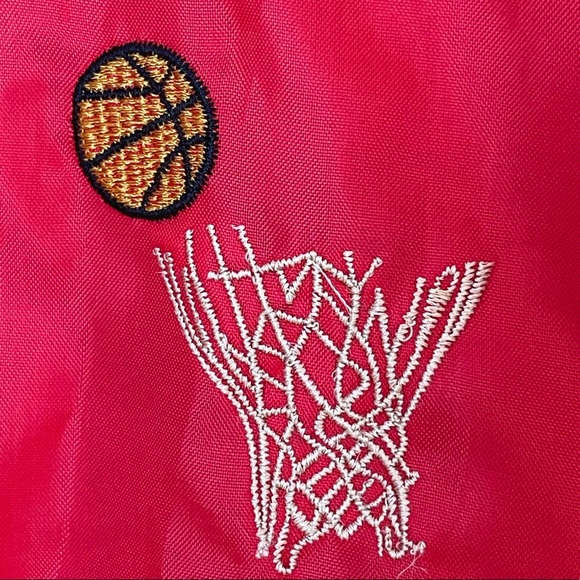 Epic vintage zippered vest with basketball embroidery in vibrant red, unisex - Picture 7 of 12